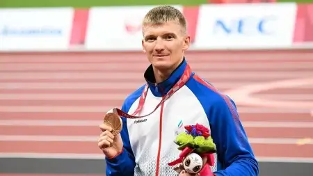Выпускник филиала Роман Тарасов призер Чемпионата России по легкой атлетике по спорту слепых