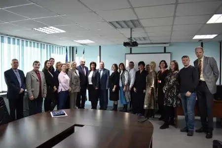 Ректор РУС «ГЦОЛИФК» Сергей Сейранов встретился со студентами и преподавателями Иркутского филиала